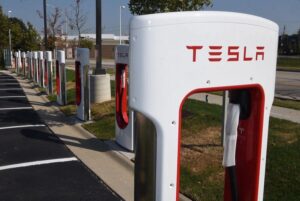 Tesla ladestation supercharger