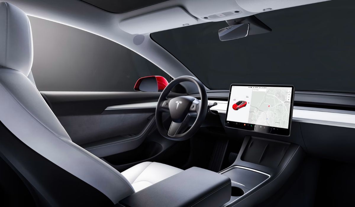 Førerplads i Tesla Model 3