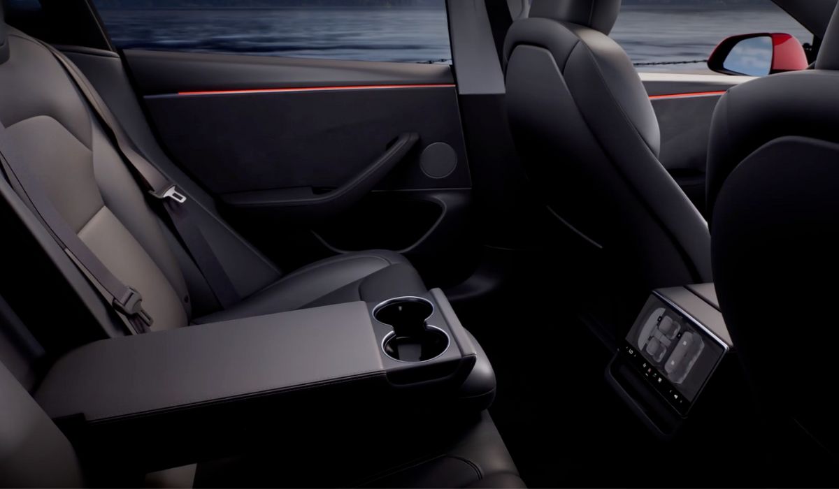 Tesla model 3 bagsæder sort - 2024 Model 3 årgang Tesla model 3 bagsæder sort - 2024 Model 3 årgang